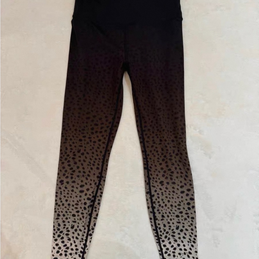 Ombre Black-to-Brown Animal Print Leggings